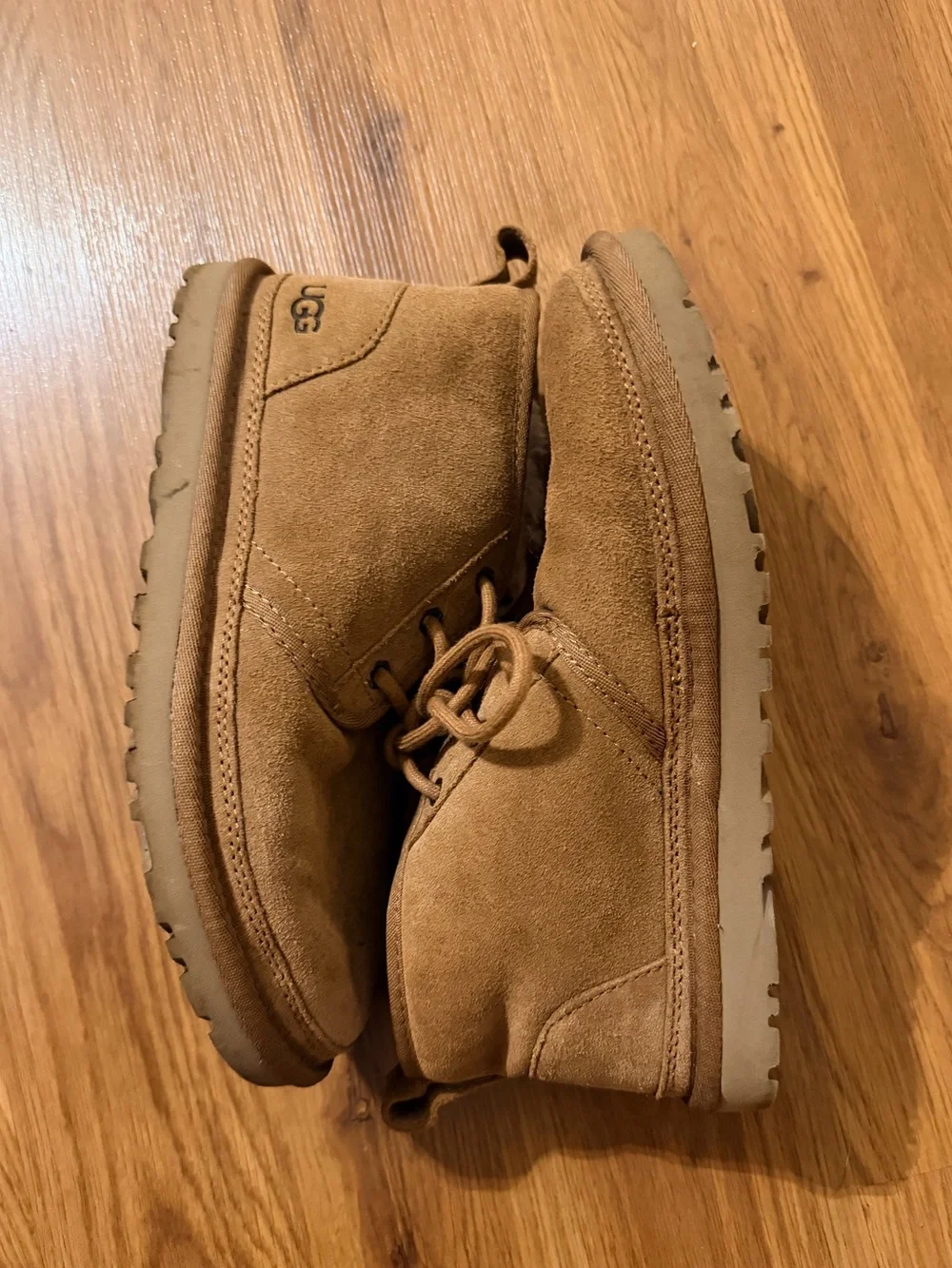UGG Chestnut Suede Shearling-Lined Lace-Up Boot- Neumel
